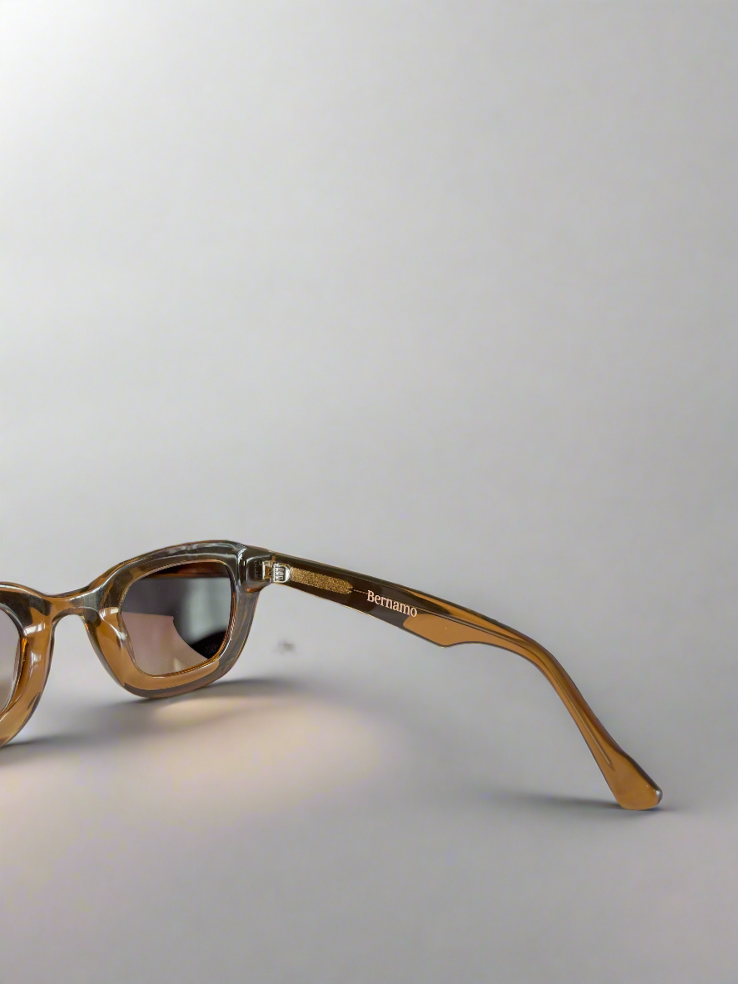 Lunettes de soleil marron fantaisie