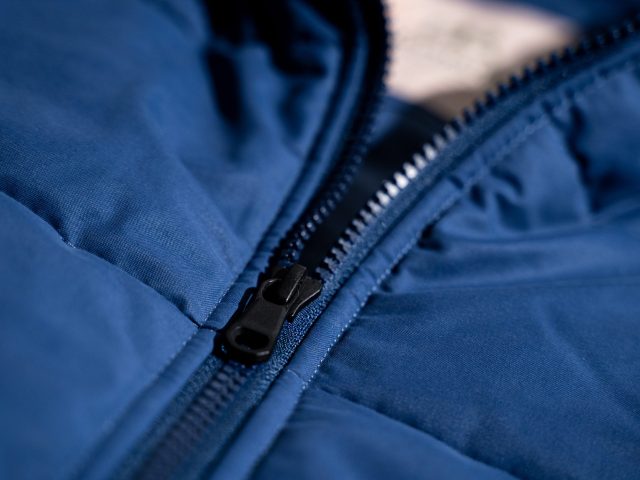 blue bodywarmer zipper